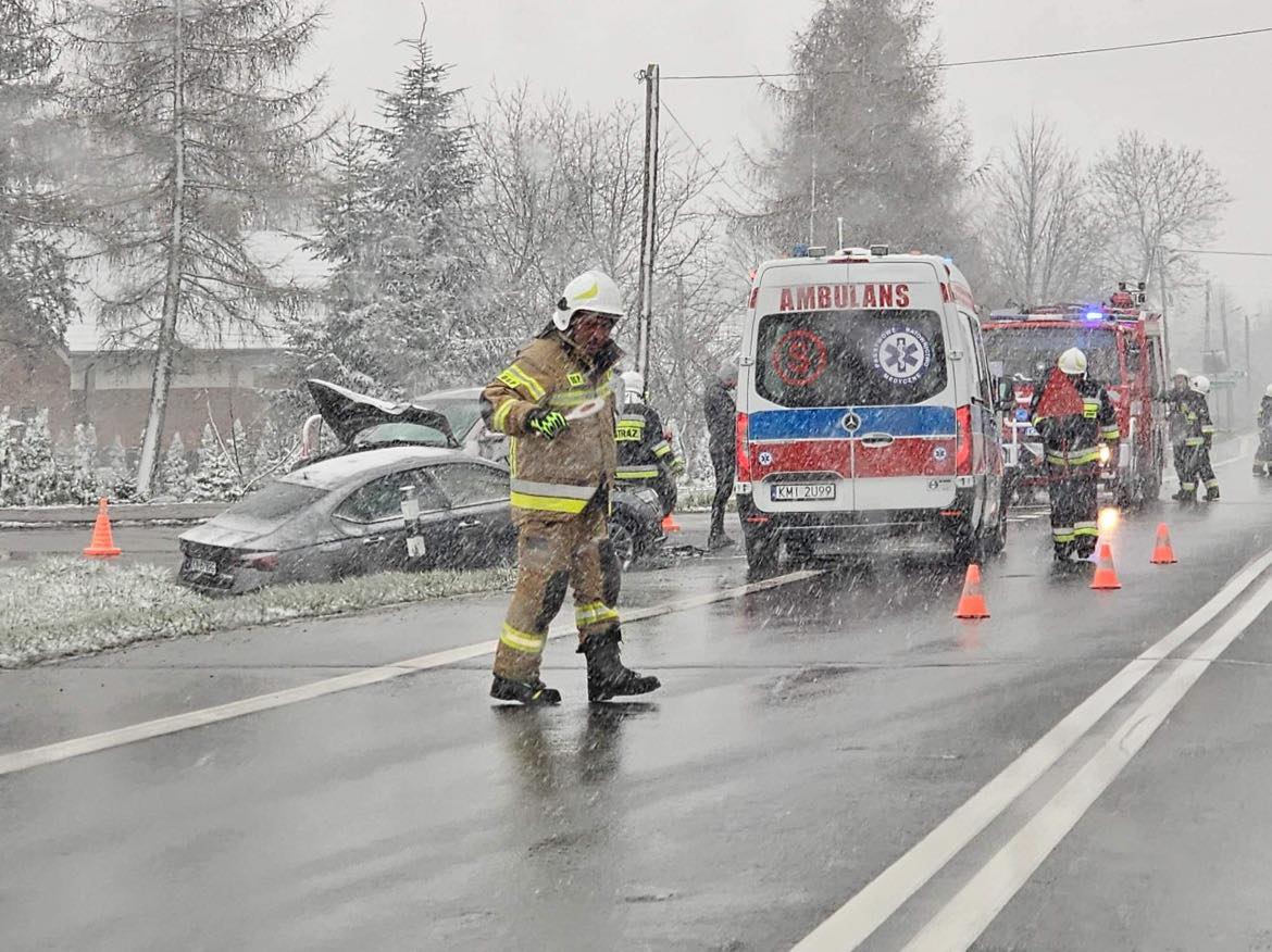 Na Drogach W Regionie Znowu Zima S Kolizje Wypadki I Powa Ne